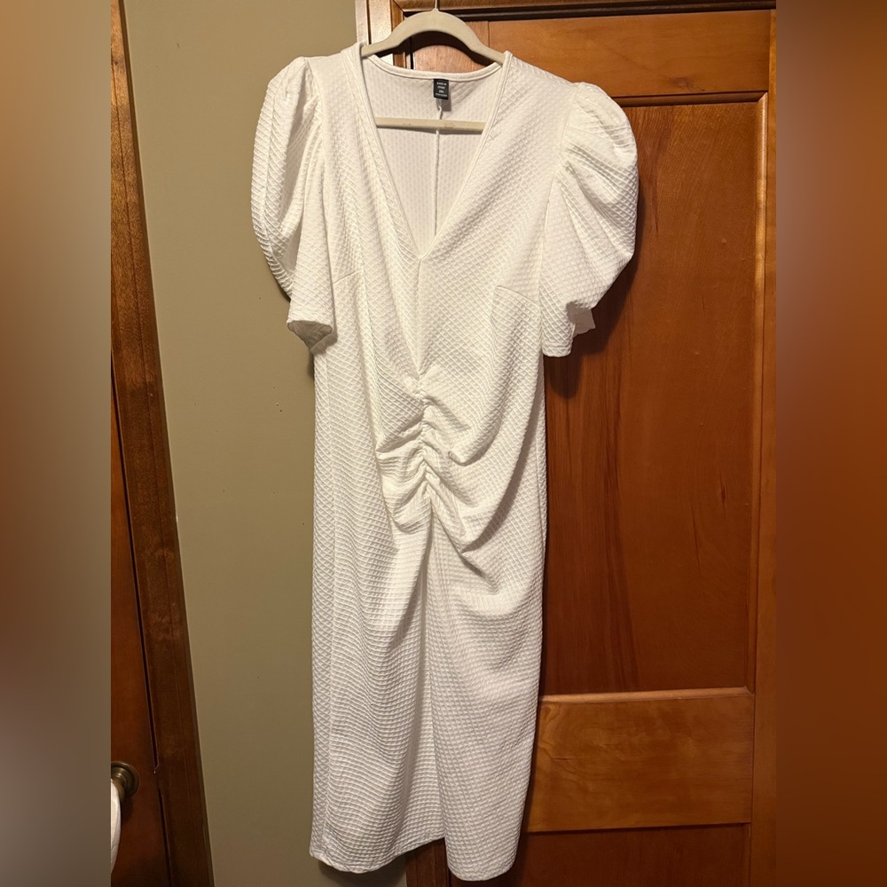 SHEIN White Ruched Puff Sleeve Midi Dress